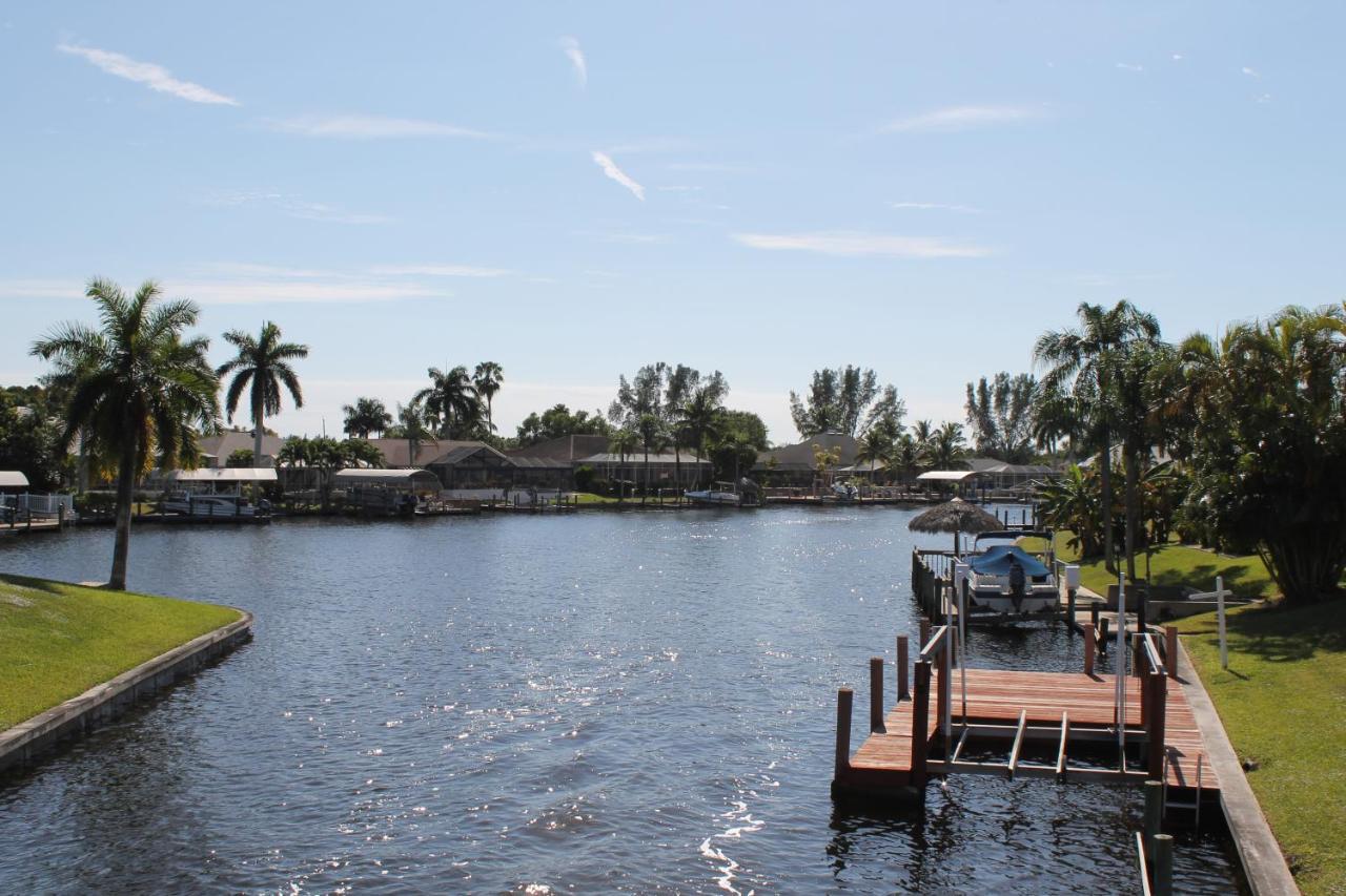 Luxury Home, Hot Tub, Heated Pool, Tiki Bar - Villa Spain Cape Coral Bagian luar foto
