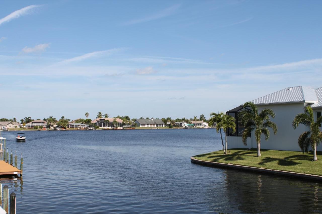 Luxury Home, Hot Tub, Heated Pool, Tiki Bar - Villa Spain Cape Coral Bagian luar foto